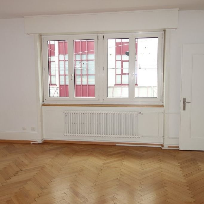 Befristete (03.2027) Wohnung unmittelbar beim Bahnhof Zürich-Oerlikon - Foto 1