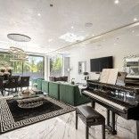 Waggon Road, EN4, London - Photo 1