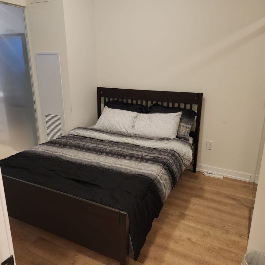 For Lease - 2300 St Clair Avenue Unit# 107, Toronto, Ontario - Photo 1