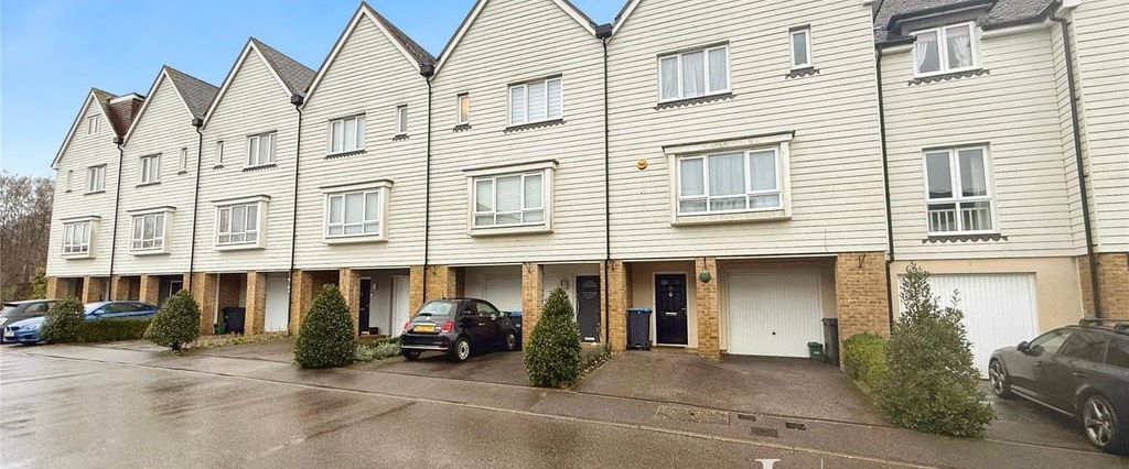 2 bedroom house to rent - Photo 1