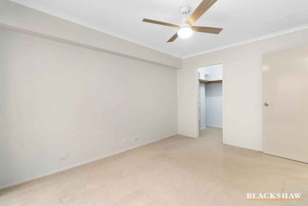 Centrally Located Apartment - Photo 1