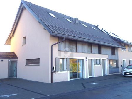 SPACIOUS, MODERN, IDYLLIC! - Photo 4