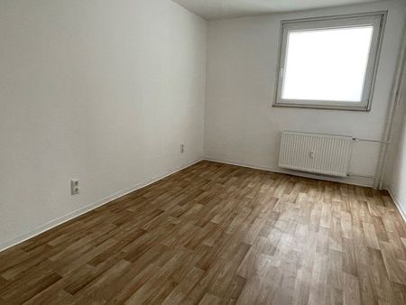 Toller Ausblick: Große 3-Zimmerwohnung mit Balkon - Photo 5