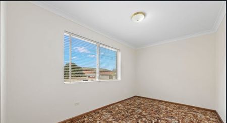 Excellent Location - Photo 2