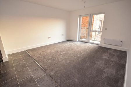 1 bedroom apartment to rent - Photo 2