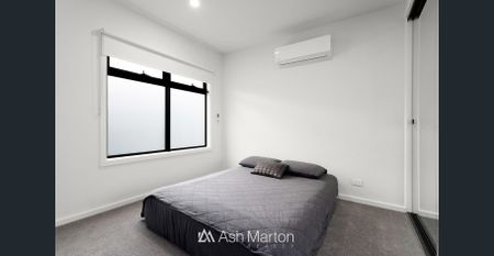 Contemporary Family Home - Photo 5