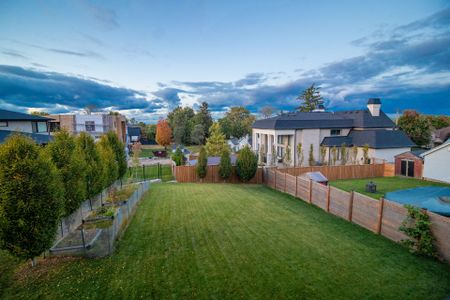 For Lease - 4 Kenmir Avenue, Niagara-on-the-Lake, Ontario - Photo 2