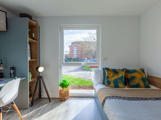 Urban Hub Moor Lane - Photo 1