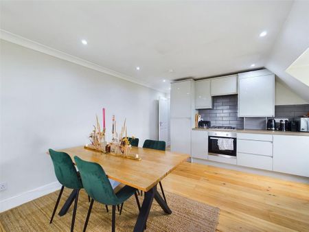 1 bedroom flat to rent - Photo 4