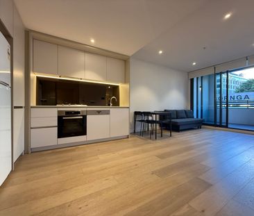 Furnished One Bed Plus Study In Darling SQ Arena - Photo 4