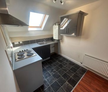 2 bedroom flat to rent - Photo 6