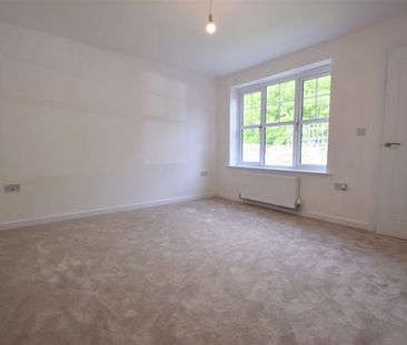 3 Bedroom Detached To Let - Photo 4