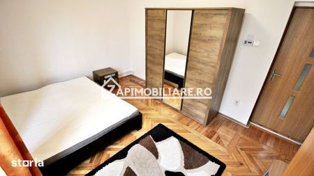 Apartament 2 camere, 1 pivniță, 55 mp,et 1,aproape de Centru - Fotografie 2