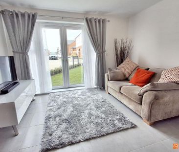 2 bedroom ground floor flat to rent - Photo 2