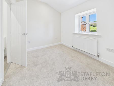 4 Bedroom Barn Conversion for Rent - Photo 2