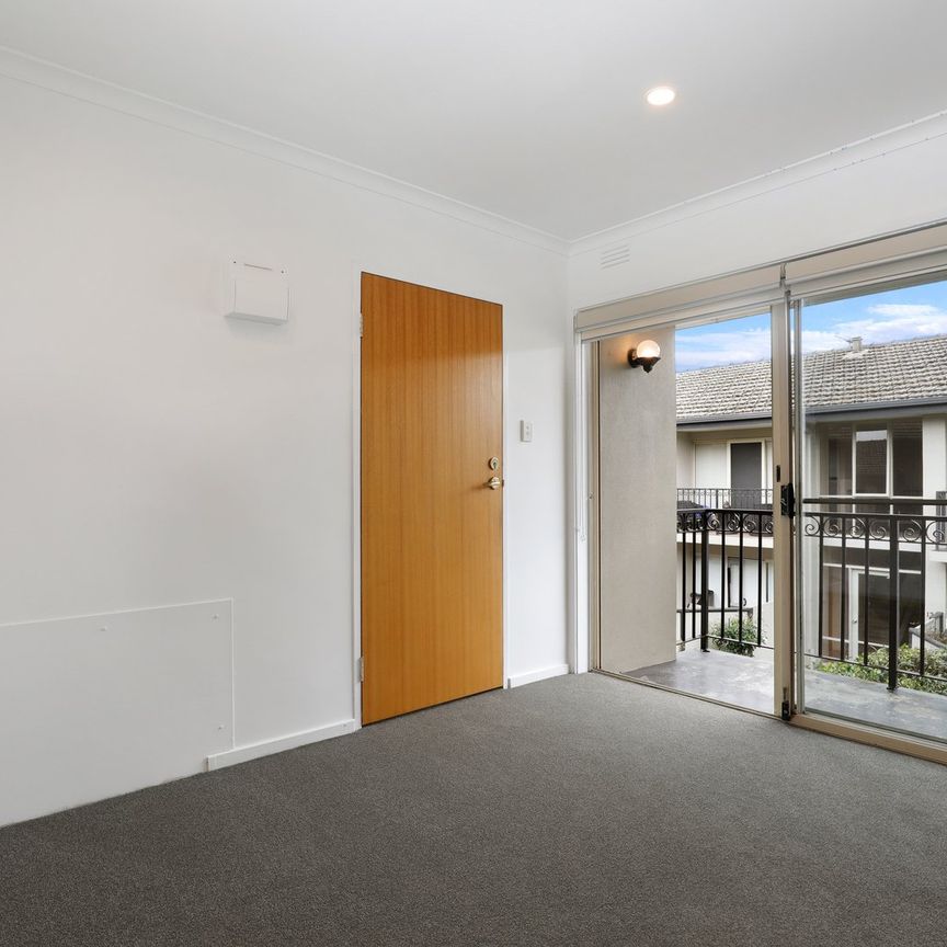 9/309 Heidelberg Road, Northcote VIC 3070 - Photo 1