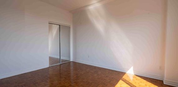 2 CH - 1 SDB - St-Laurent - $1,595 /mo - Photo 2