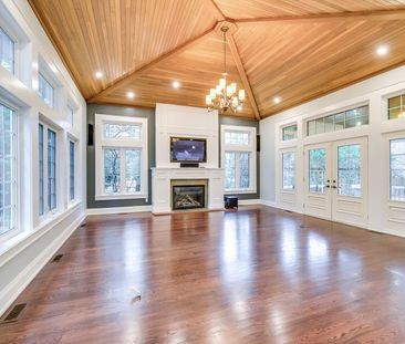 For Lease - 282 Burgundy Drive, Oakville, Ontario - Photo 3