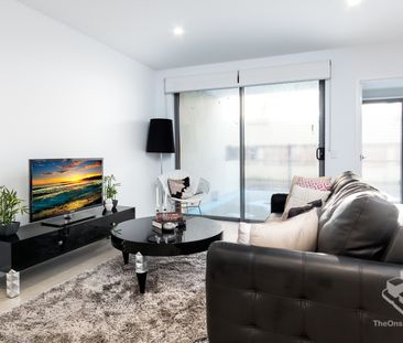 2bed 2 bath unit in great condition - Photo 2