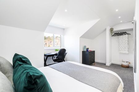 1 bedroom in a house share to rent - Photo 3