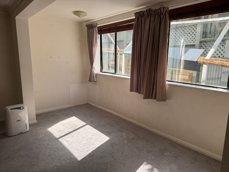 1 bedroom + in Wellington Central - Photo 3