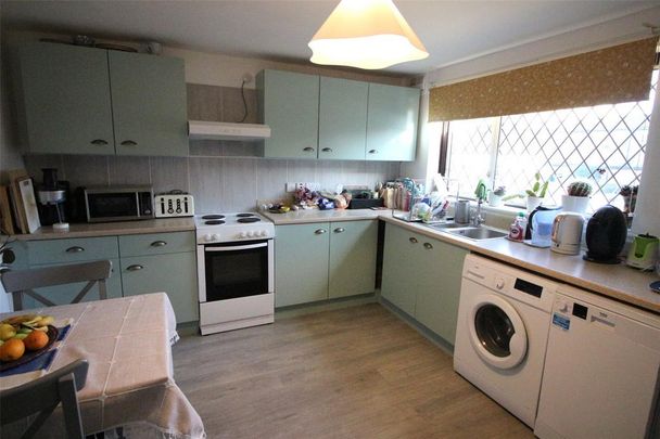 1 bedroom property to rent - Photo 1