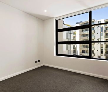 402/305 Trafalgar Street, - Photo 3