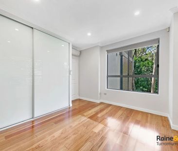 Affordable, and conveniently location - Photo 5