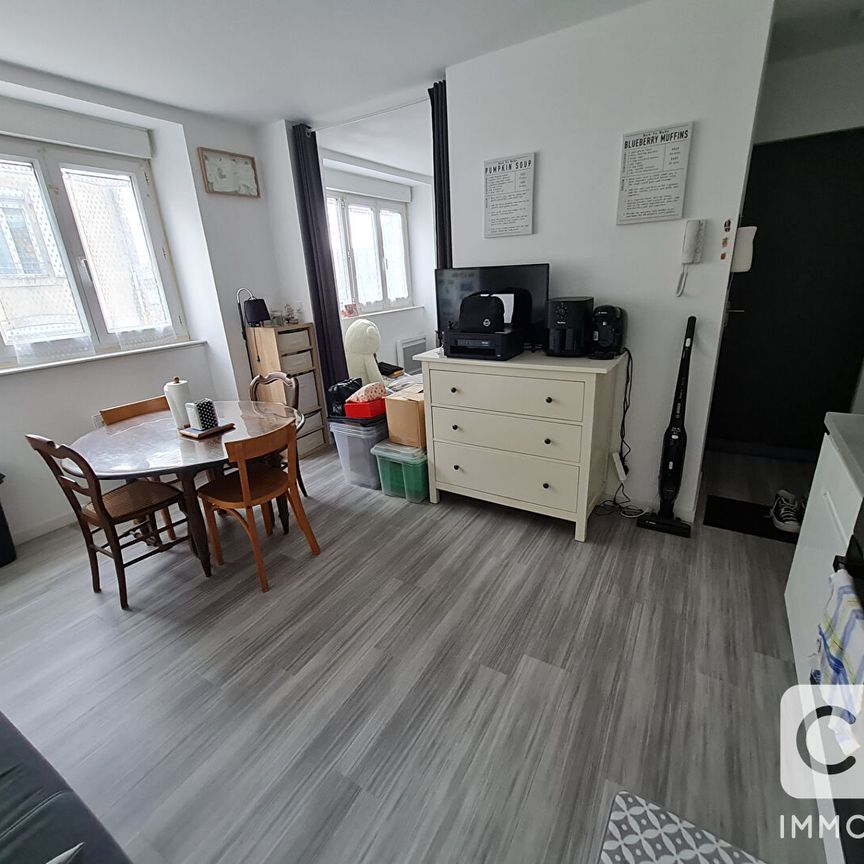 T1 BIS - RUE DE KER YS - QUIMPER - Photo 1