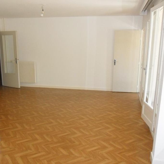 Location Appartement 2 pièces 70m² BEAUNE 21200 - Photo 1