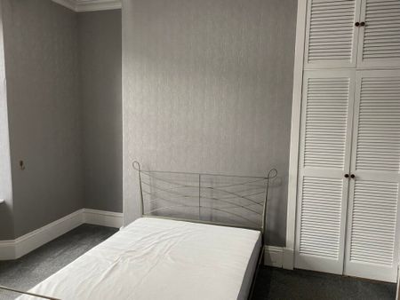 20 Hartington Road, First Floor, Aberdeen, AB10 6YA - Photo 3