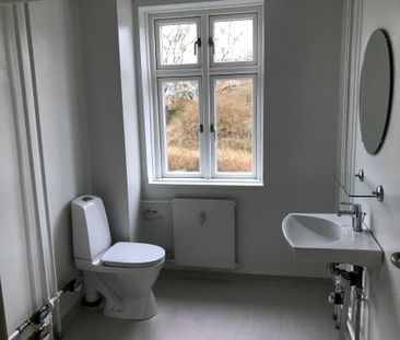 Indbydende 3-værelses lejlighed med central beliggenhed - Foto 4