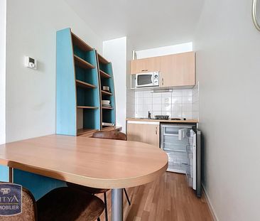 Location Appartement 1 pièce 22m² LA ROCHE SUR YON 85000 - Photo 1