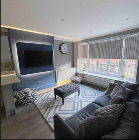 2 bedroom apartment to rent - Photo 4