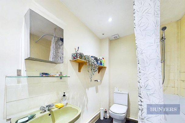 4 bedroom House To Let - Photo 1