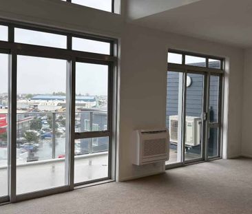 Apartment Living at its best - Photo 1