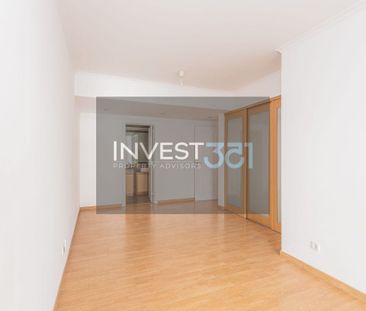 Carcavelos e Parede, Lisbon - Foto 2