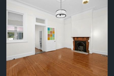 Charming 3-Bedroom Home in the Heart of Crows Nest - Photo 5