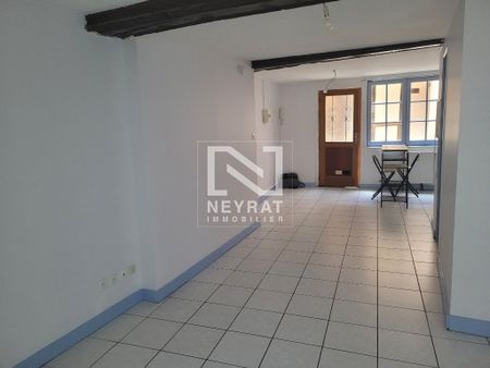 Location Appartement 1 pièce 31m² CHALON SUR SAONE 71100 - Photo 2