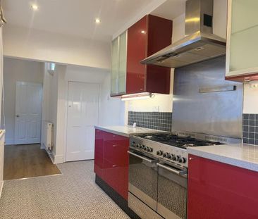 2 bedroom terraced house to rent - Photo 3