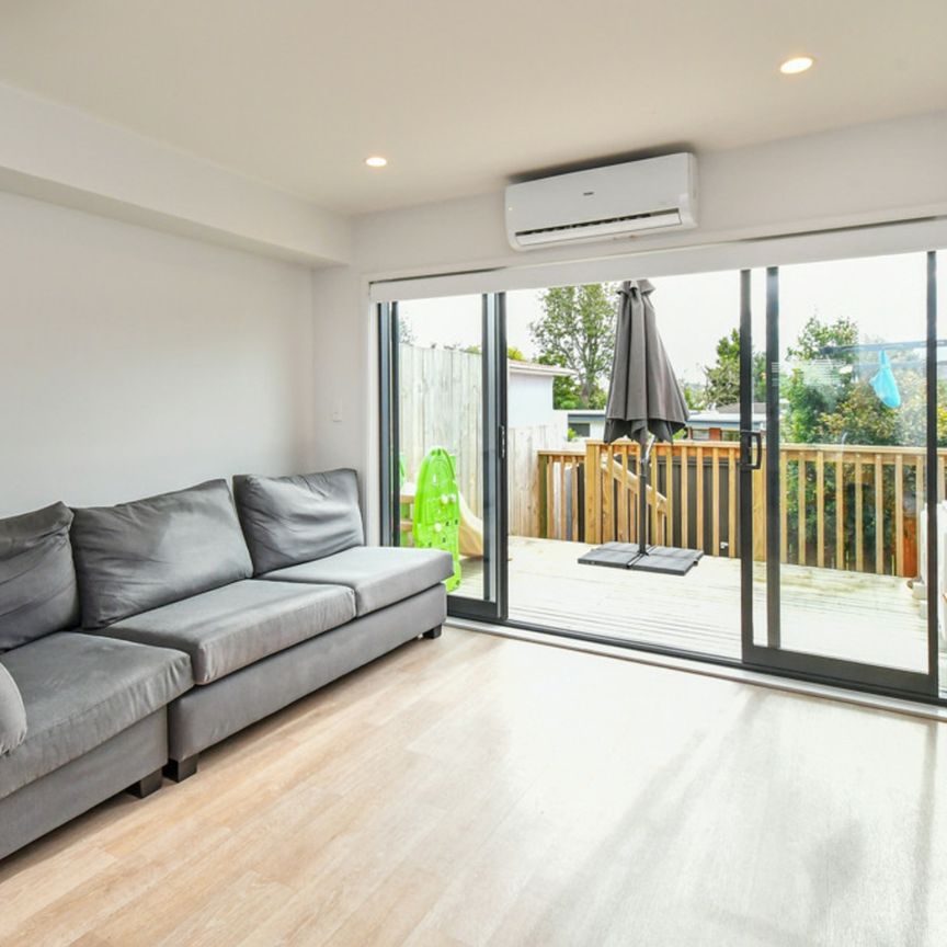 Low Maintenance 2 Bedroom Family Home - Photo 1
