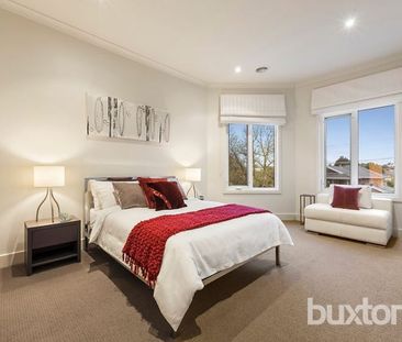 2/1 Dumaresq Street, Brighton East VIC 3187 - House For Rent | Domain - Photo 3