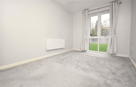 2 bedroom maisonette to rent - Photo 3