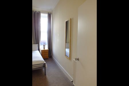 2 Bed Flat, Rosemount Viaduct, AB25 - Photo 5