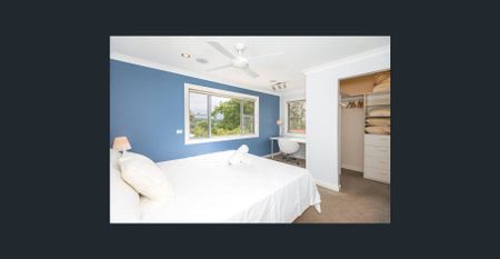 Spacious double storey home - Photo 4