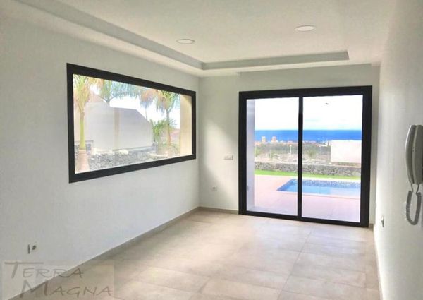 3 room luxury House for rent in Adeje, Canary Islands