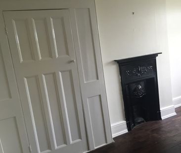 4 Bed Semi-Detached House, Roxborough Avenue, HA1 - Photo 5