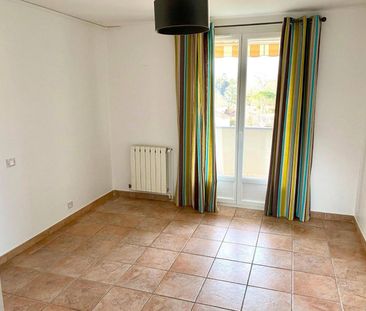 Location appartement rénové 4 pièces 93.2 m² à Romans-sur-Isère (26... - Photo 4