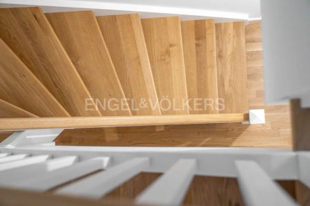 Energieeffizient und mit Liebe zum Detail - Maisonette-Wohnung mit eigenem Garten - Foto 3