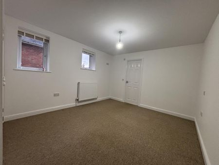 3 bedroom detached house to rent - Photo 2